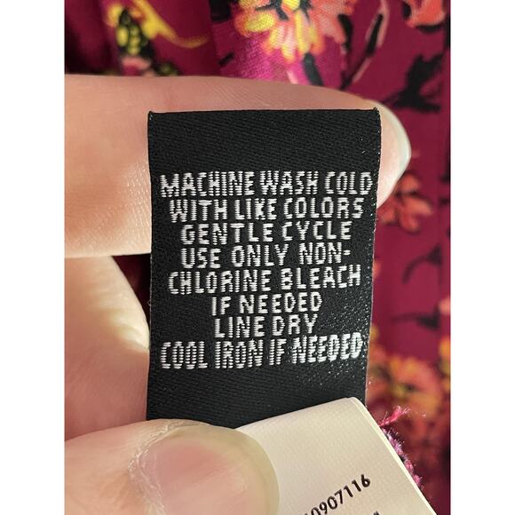 Torrid Dress Womens 1X Magenta Floral Butterfly Print Sleeveless Midi Rayon - Picture 7 of 10